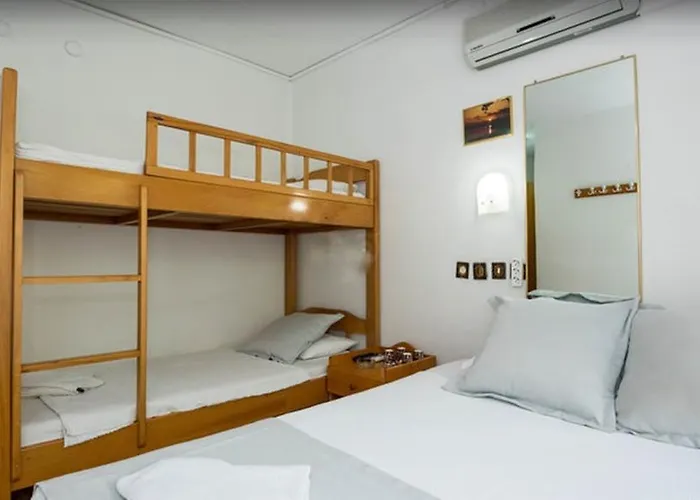 Hotell Pak - Adult Only 2*