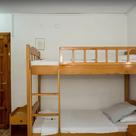 Pak - Adult Only Hotel