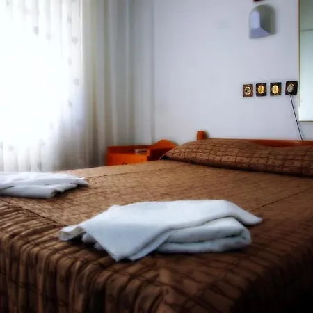 Hotel Pak - Adult Only 2*